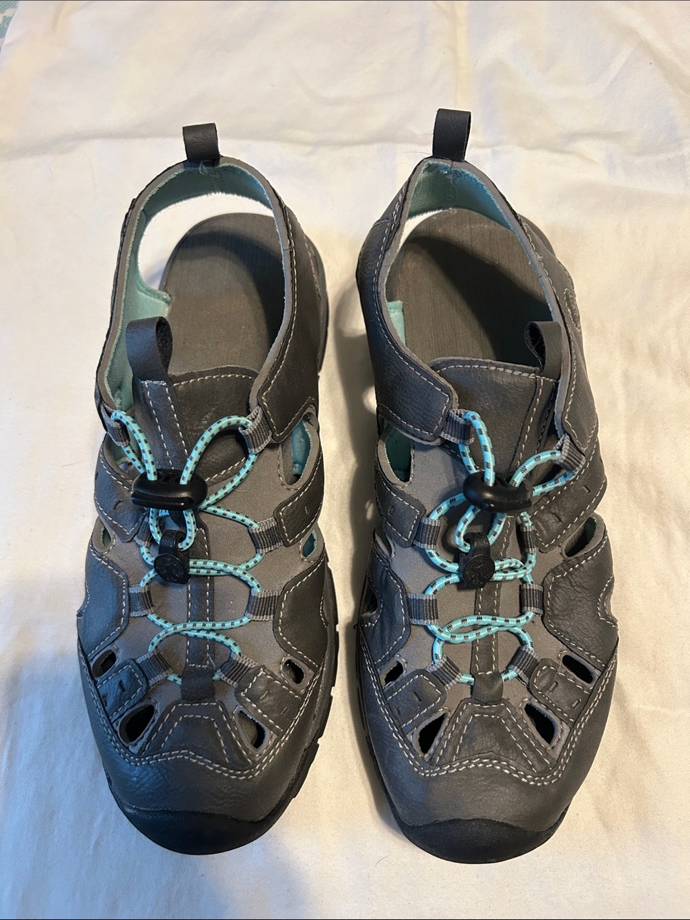 Northside Burke Grey Sandals with Aqua Trim
